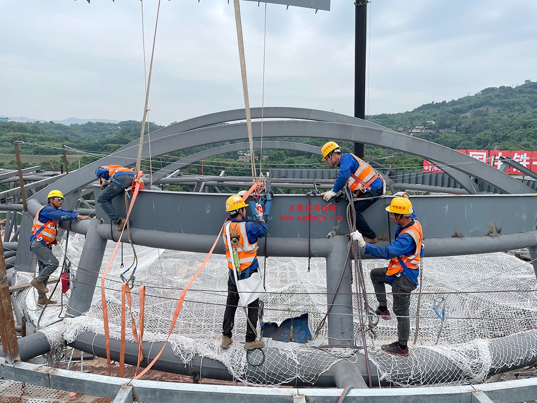 重慶東站站房正在加速建設(shè)，全力繪就項目新篇章