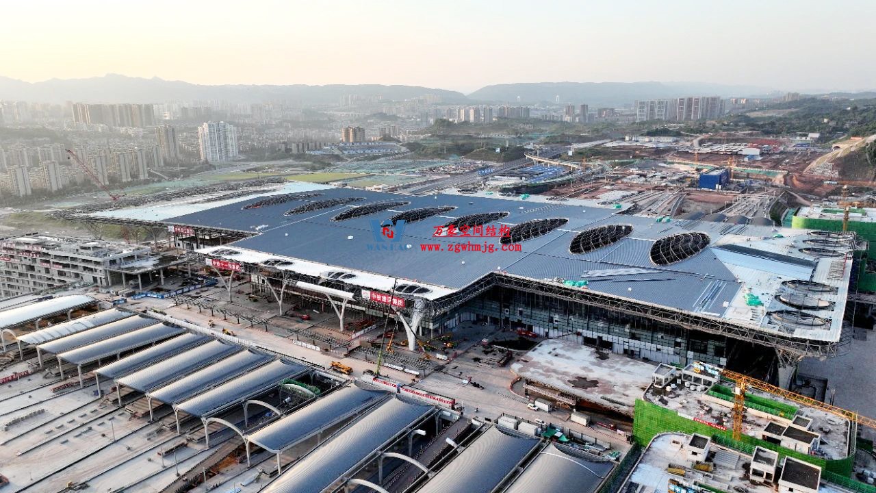 重慶東站站房正在加速建設(shè)，全力繪就項目新篇章